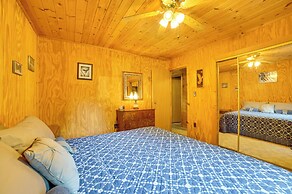 Atlanta Waterfront Cabin w/ Dock & Kayaks!