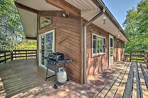 Atlanta Waterfront Cabin w/ Dock & Kayaks!