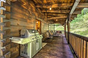 Scenic Trade Cabin w/ Deck Near Boone & App State!