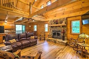 Scenic Trade Cabin w/ Deck Near Boone & App State!
