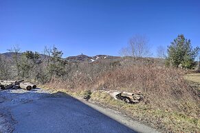 2 Mi to Dtwn: Banner Elk Mtn Townhome w/ Deck!