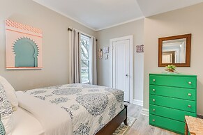 Family Apartment w/ Deck + Yard Near Northwestern