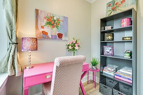 Family Apartment w/ Deck + Yard Near Northwestern