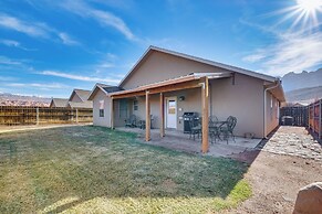 Moab Retreat: 10 Mi to Arches National Park!