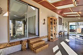 Cozy Choteau Home w/ Fire Pit, Grill, Yard!