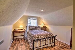 Lakefront Table Rock Getaway w/ Private Swim Dock!