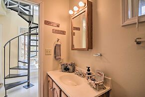 Lakefront Table Rock Getaway w/ Private Swim Dock!