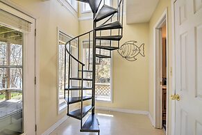 Lakefront Table Rock Getaway w/ Private Swim Dock!