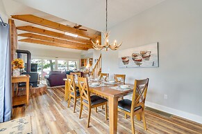 Waterfront Getaway on Sodus Bay: Prime Location!