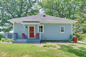 Waterfront Getaway on Sodus Bay: Prime Location!