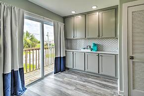 Gulf Shores Condo - Walk to Beach & Restaurants!