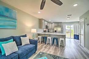 Gulf Shores Condo - Walk to Beach & Restaurants!