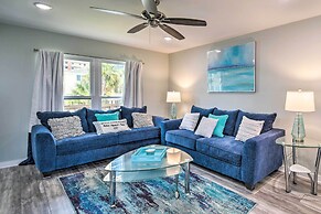 Gulf Shores Condo - Walk to Beach & Restaurants!