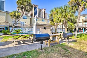 Gulf Shores Condo - Walk to Beach & Restaurants!