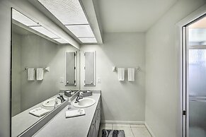 Breezy Cape Coral Oasis, Covered Lanai & BBQ