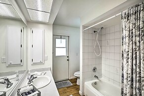 Breezy Cape Coral Oasis, Covered Lanai & BBQ