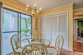 4 Mi to Barefoot Landing: North Myrtle Beach Home