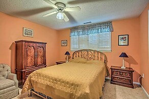 4 Mi to Barefoot Landing: North Myrtle Beach Home