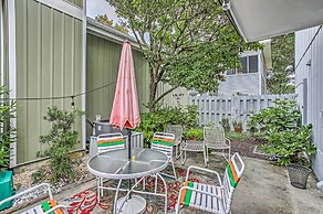 4 Mi to Barefoot Landing: North Myrtle Beach Home