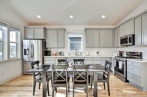 Stunning Stevenson Retreat w/ Mountain Views!