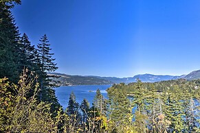 Stunning Stevenson Retreat w/ Mountain Views!