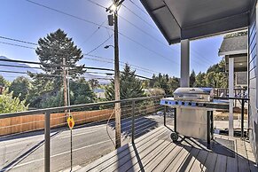 Stunning Stevenson Retreat w/ Mountain Views!