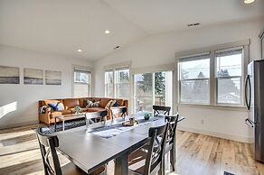 Stunning Stevenson Retreat w/ Mountain Views!