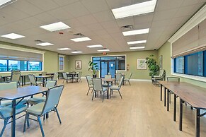 Classy River Strand Condo w/ Country Club Access!