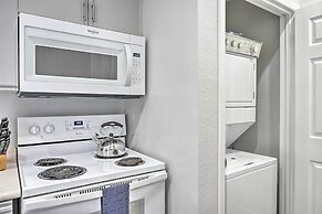 3 Mi to Branson Landing: Family Condo w/ Pool!