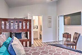 3 Mi to Branson Landing: Family Condo w/ Pool!