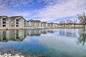 3 Mi to Branson Landing: Family Condo w/ Pool!