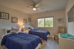 'sound of the Sea' Oak Island Condo w/ Pools!