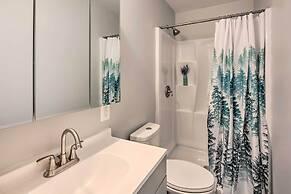 1 Mi to Hersheypark: Family Home w/ Game Room!