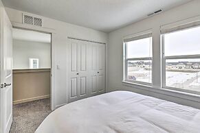 Nampa Townhome ~ 18 Mi to Downtown Boise!