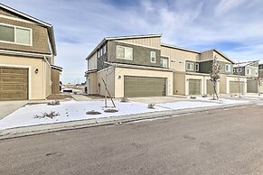 Nampa Townhome ~ 18 Mi to Downtown Boise!
