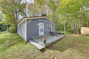 Rustic Retreat Across From Lake; Family Friendly!