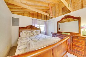 Rustic Retreat Across From Lake; Family Friendly!
