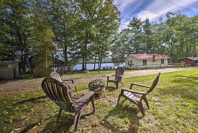 Rustic Retreat Across From Lake; Family Friendly!