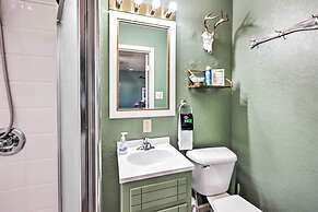 Lakefront Home w/ Swim Dock in Hot Springs