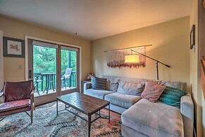 Lake Placid Gem w/ Patio & Views < 1 Mi to Beach!