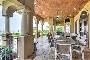 Private Dock + Pier: Luxe Villa on Galveston Bay!
