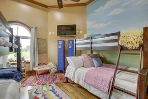 Private Dock + Pier: Luxe Villa on Galveston Bay!