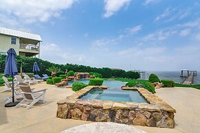 Private Dock + Pier: Luxe Villa on Galveston Bay!