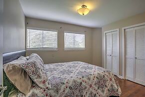Baton Rouge Townhome w/ Pool Access - 7 Mi to Lsu!