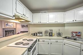 Baton Rouge Townhome w/ Pool Access - 7 Mi to Lsu!