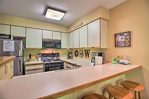 Killington Condo w/ Spa ~ 3 Miles to Ski Resort!