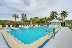 4 Mi to Beach: Pet-friendly Home in Naples!