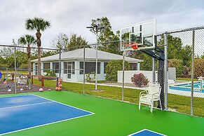 4 Mi to Beach: Pet-friendly Home in Naples!