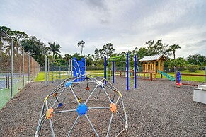 4 Mi to Beach: Pet-friendly Home in Naples!