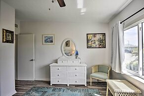 Sunny Cocoa Beach Home: Walk to Sea + Attractions!